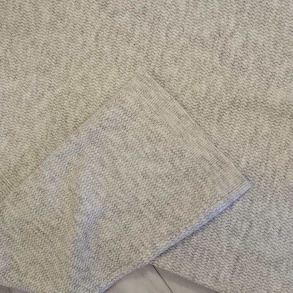 Loft Sweater - Picture 3 of 3